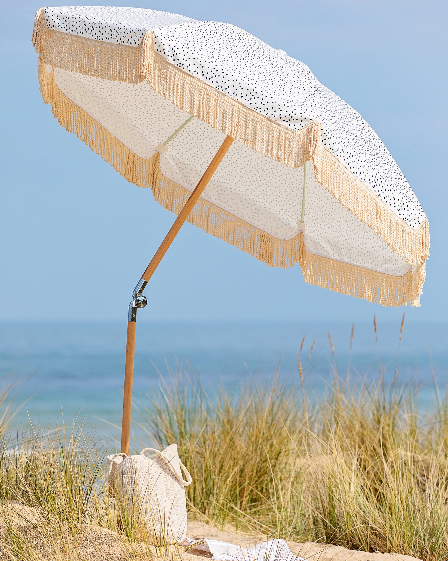 Black Pebbles Beach Umbrella