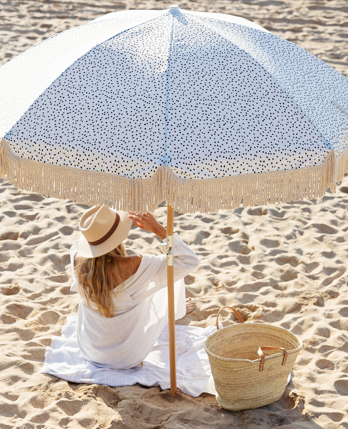 Black Pebbles Beach Umbrella