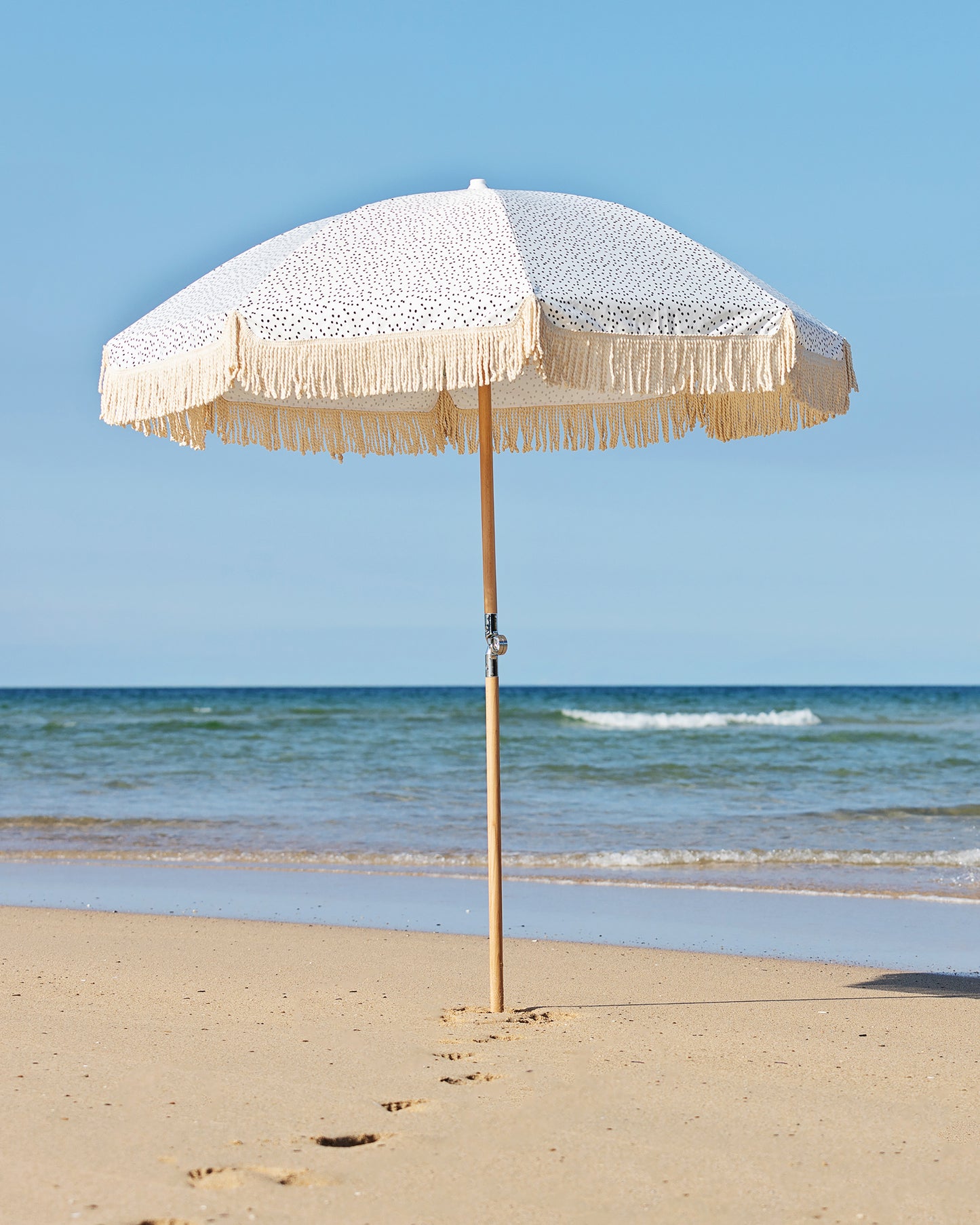 Black Pebbles Beach Umbrella